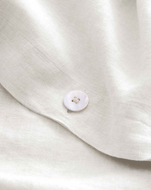 files/Copy_of_Duvet_Cover_IVORY_Button_Detail_3.jpg