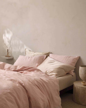 files/Duvet-Blush-03.jpg