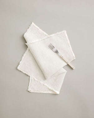 Ivory Fia Napkins by CULTIVER, elegant table linen with soft fabric and subtle texture for sophisticated dining settings.