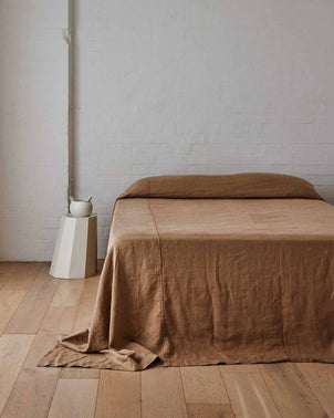 files/Heavyweight-Bedcover-Sand-04.jpg