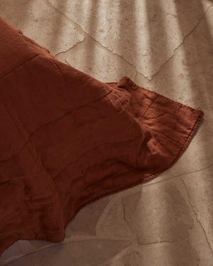 files/Sienna-Quilted-02.jpg