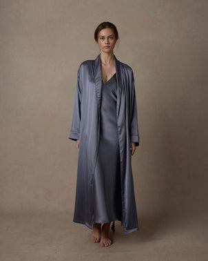 files/Silk-Slip-Steel-Blue-05_f82fe6c7-5e4f-4453-b464-534c23c5f7ca.jpg