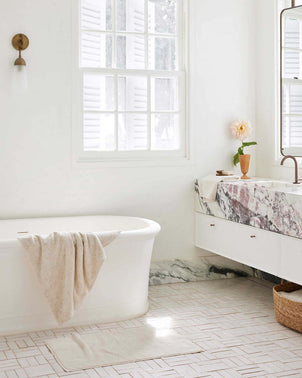 files/Speckle-Towel-04_d0289547-7cdc-4056-bc21-be1f6510ca98.jpg