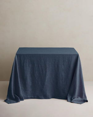files/TableclothRoyalStyledonTable.jpg